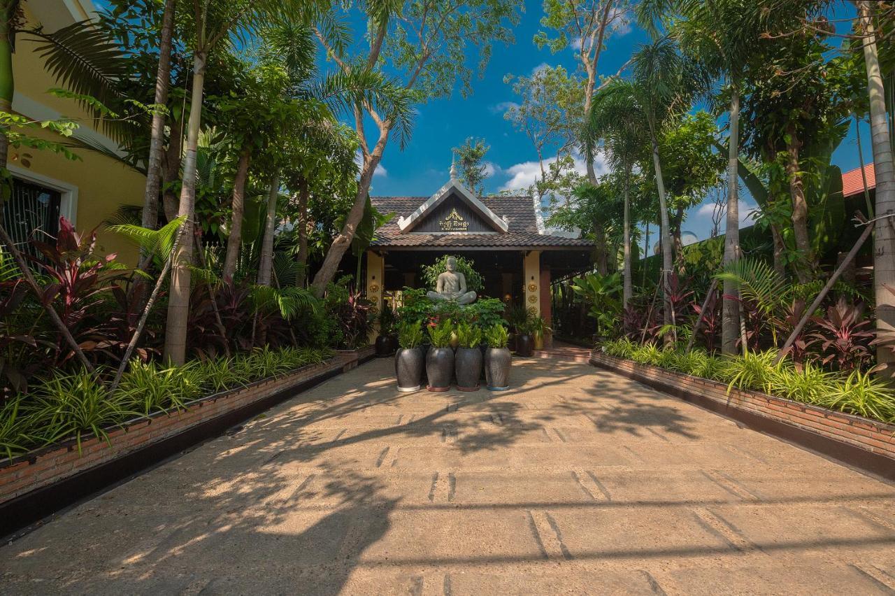 Ravady D'Angkor Hotel Siem Reap Buitenkant foto