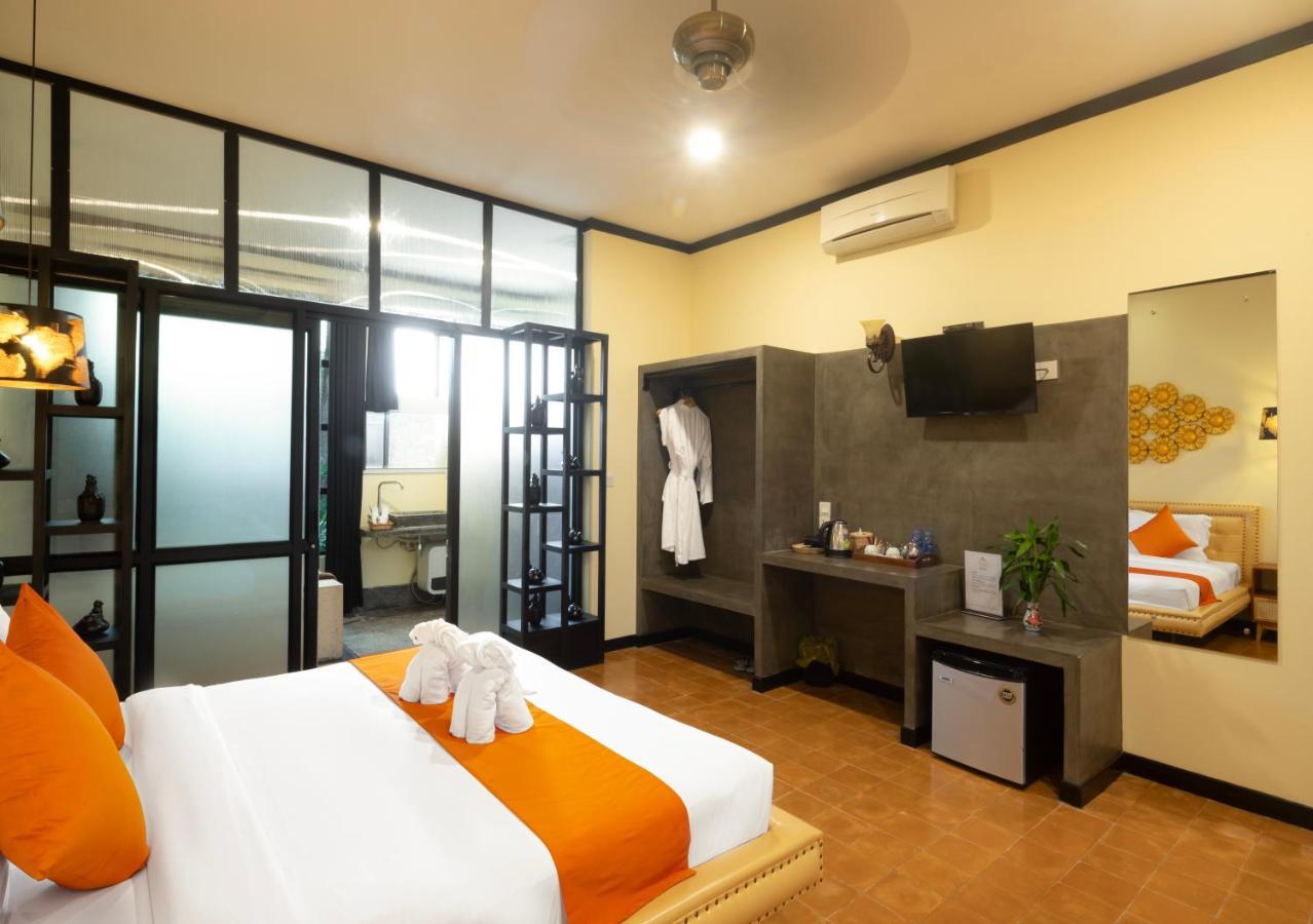 Ravady D'Angkor Hotel Siem Reap Buitenkant foto