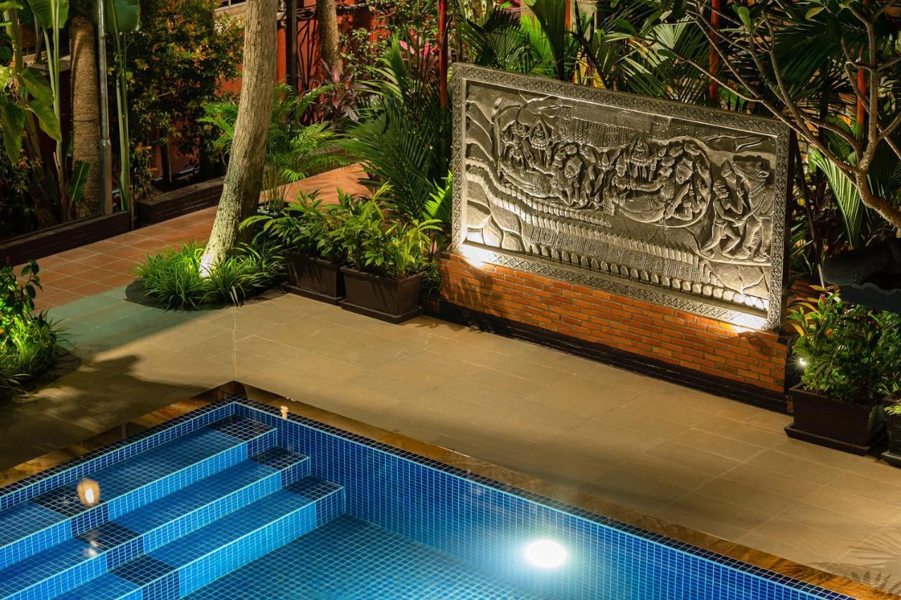Ravady D'Angkor Hotel Siem Reap Buitenkant foto