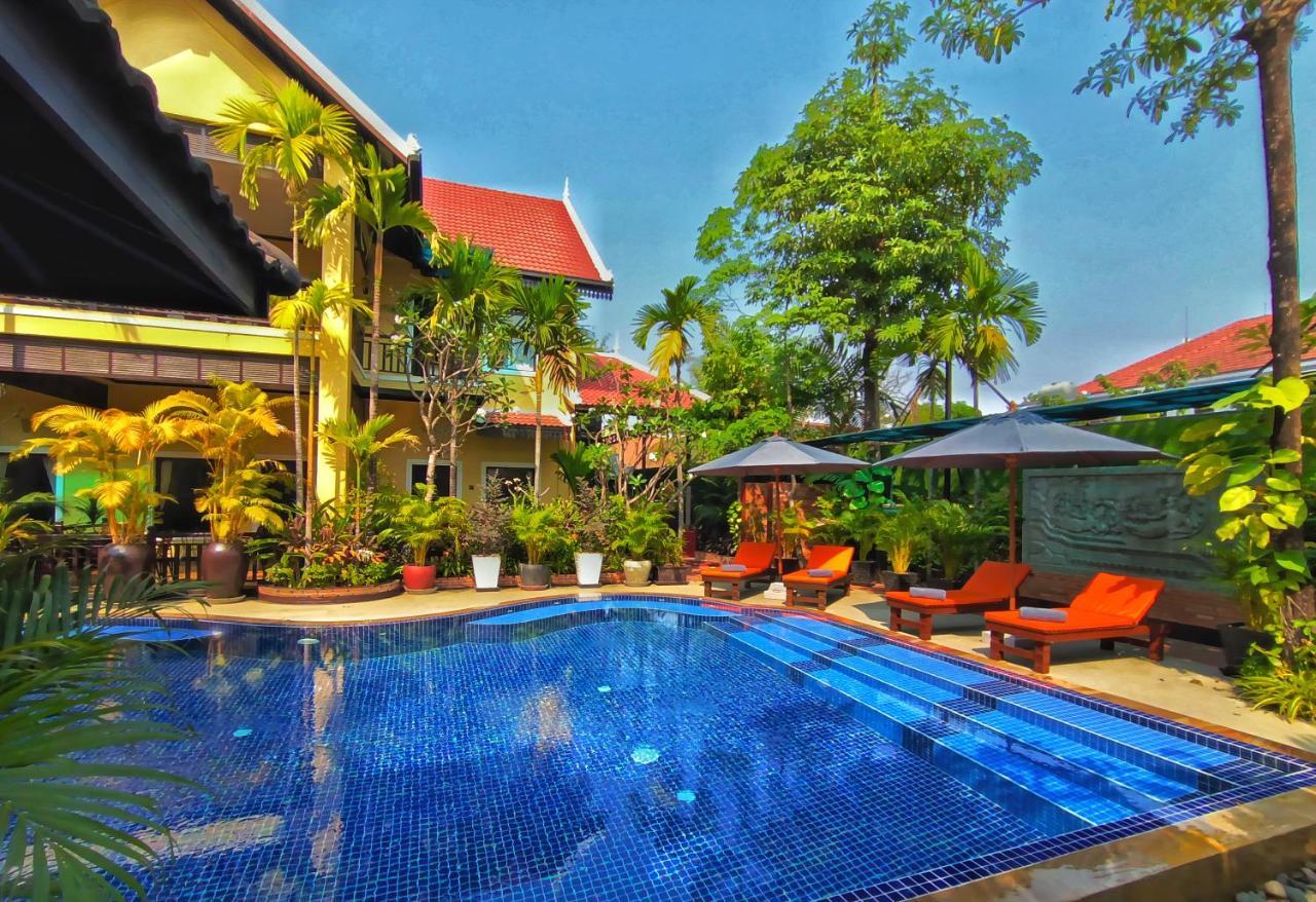 Ravady D'Angkor Hotel Siem Reap Buitenkant foto