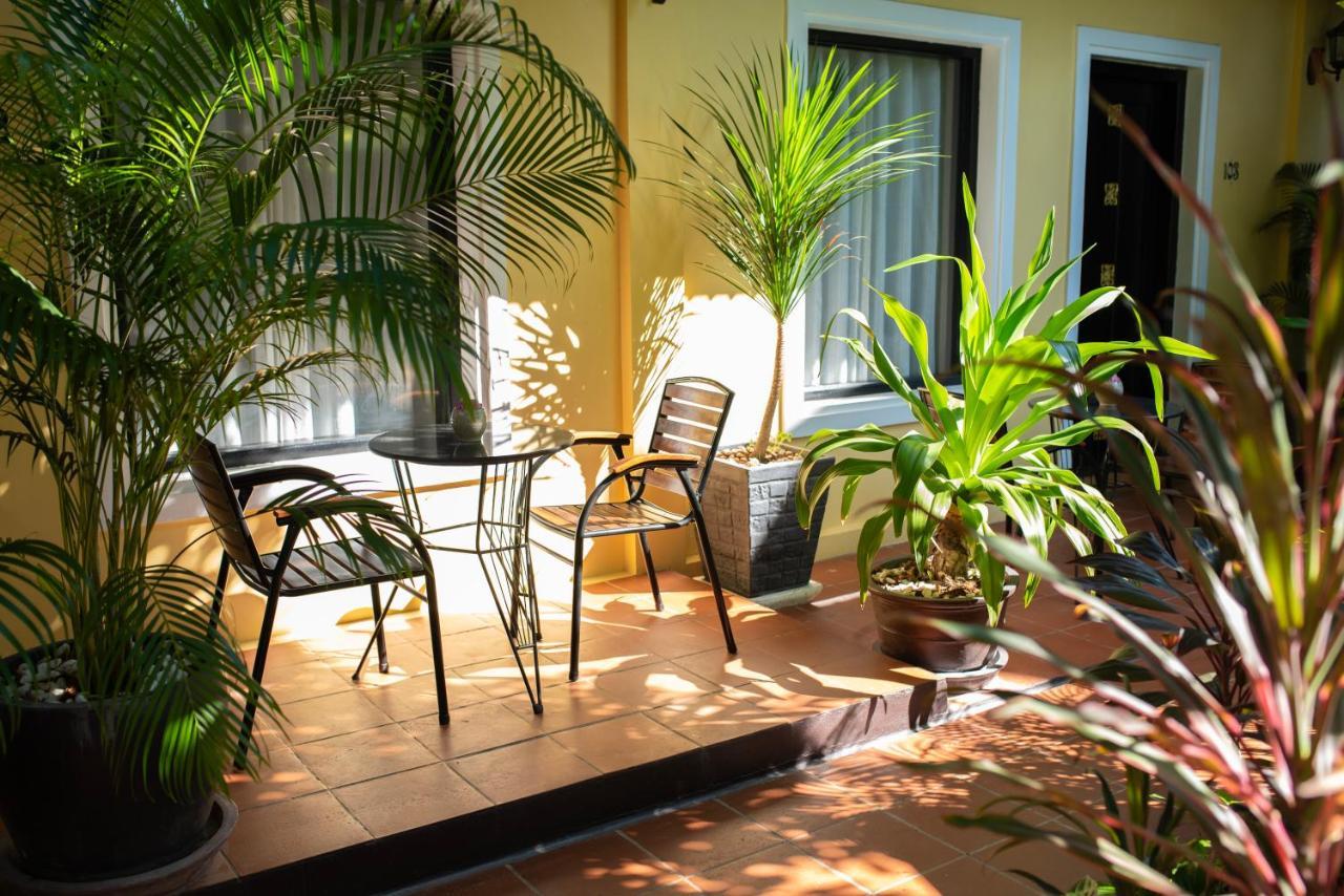 Ravady D'Angkor Hotel Siem Reap Buitenkant foto