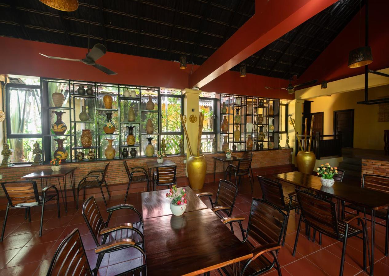 Ravady D'Angkor Hotel Siem Reap Buitenkant foto
