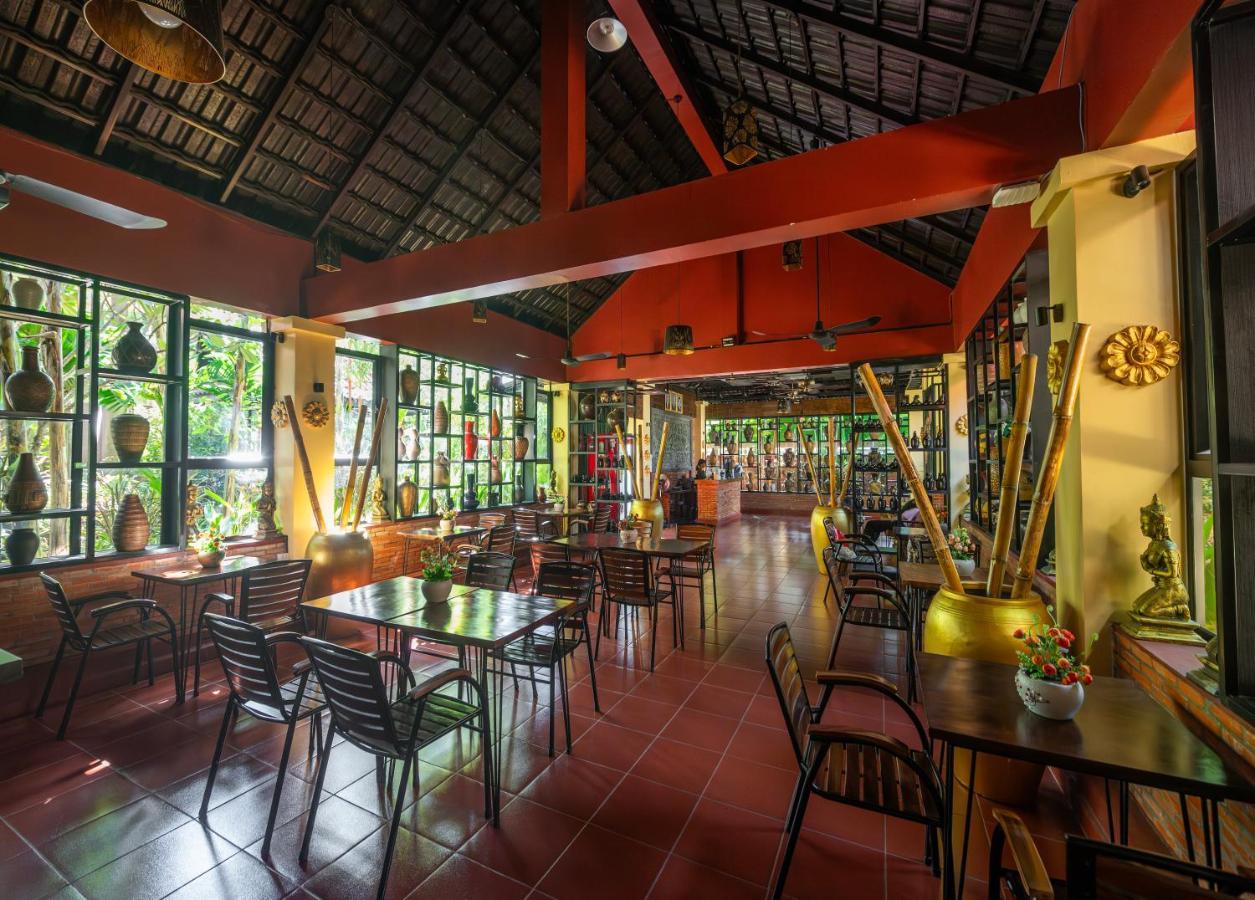 Ravady D'Angkor Hotel Siem Reap Buitenkant foto