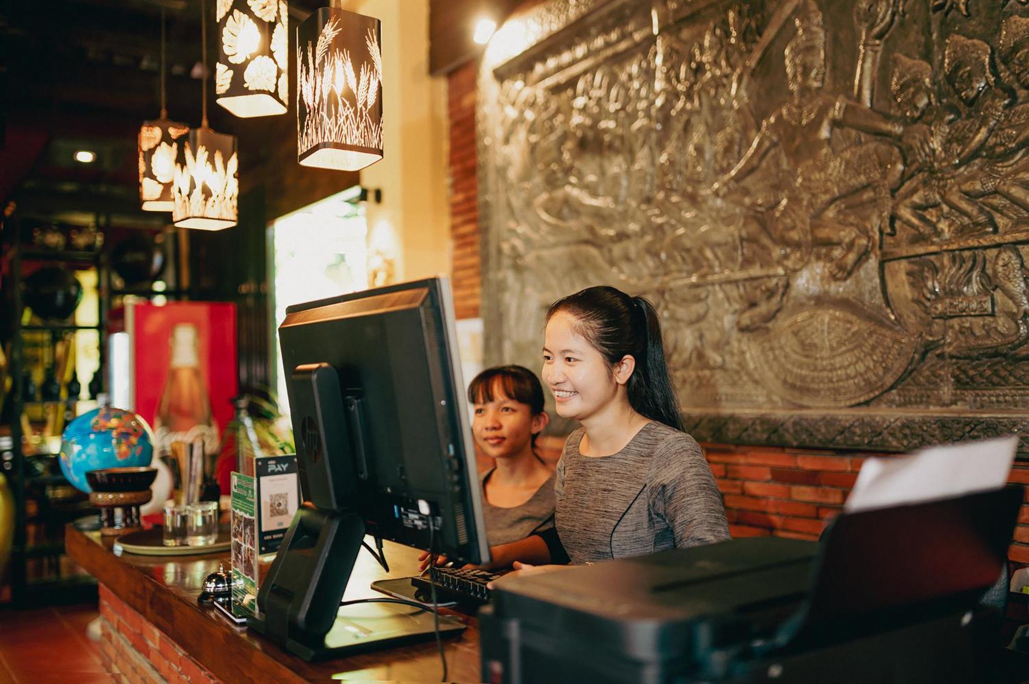 Ravady D'Angkor Hotel Siem Reap Buitenkant foto